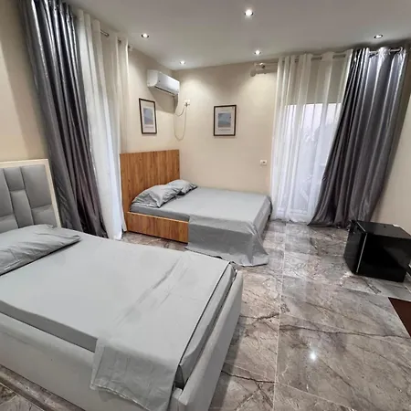 Apartment Calm & Retreat Baks-Rrjoll